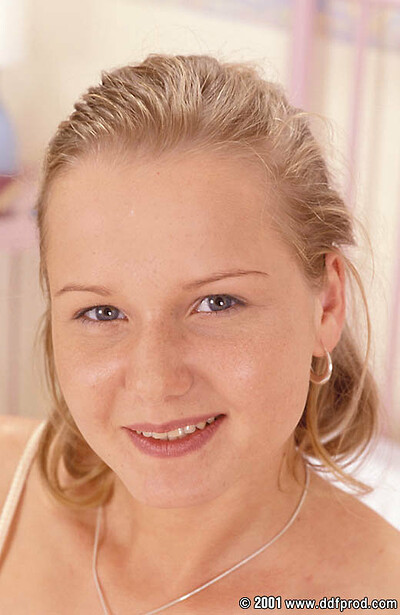 Эльмира, 25 лет, 0 размер груди